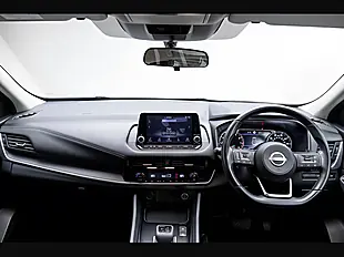 Used 2023 Nissan Qashqai Acenta Premium White - Interior and Exterior details 15