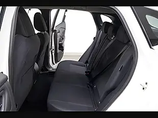 Used 2023 Nissan Qashqai Acenta Premium White - Interior and Exterior details 9