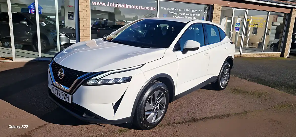Used 2023 Nissan Qashqai Acenta Premium White - Interior and Exterior details 6