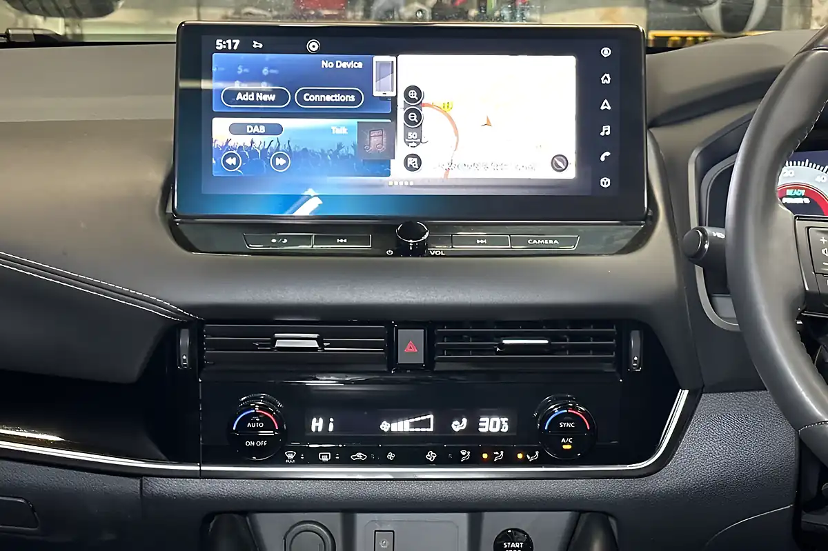 Used 2023 Nissan Qashqai Kuro Edition Ceramic Grey/ Pearl Black - Interior and Exterior details 12