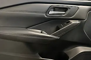 Used 2023 Nissan Qashqai Kuro Edition Ceramic Grey/ Pearl Black - Interior and Exterior details 13