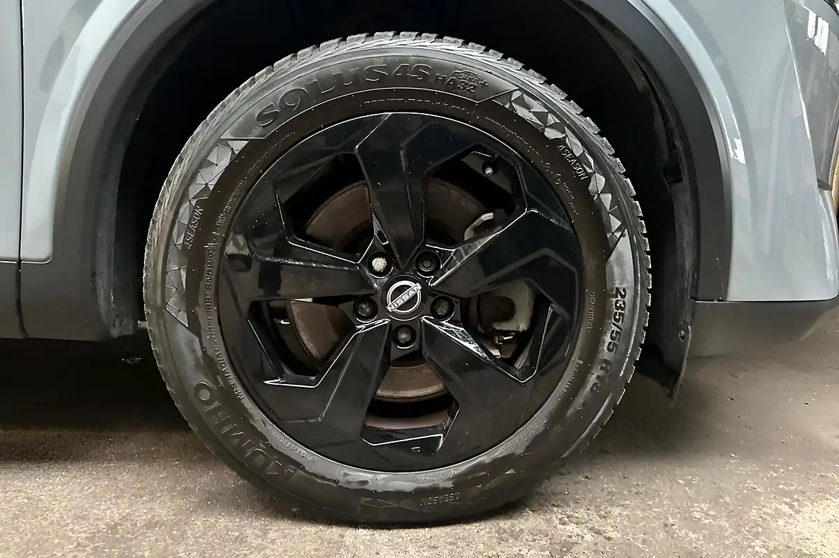 Used 2023 Nissan Qashqai Kuro Edition Ceramic Grey/ Pearl Black - Interior and Exterior details 9