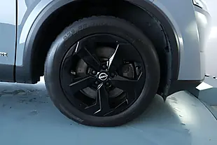 Used 2023 Nissan Qashqai Kuro Edition Grey - Interior and Exterior details 13