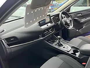Used 2023 Nissan Qashqai N-Connecta Blue - Interior and Exterior details 13