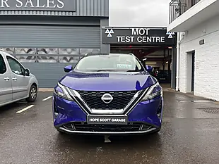 Used 2023 Nissan Qashqai N-Connecta Blue - Interior and Exterior details 4