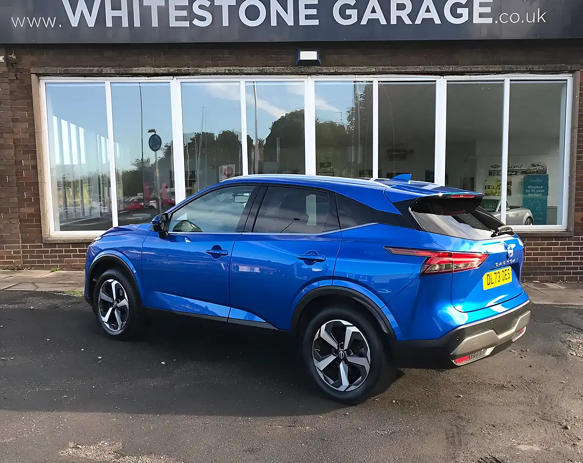 Used 2023 Nissan Qashqai N-Connecta Blue - Interior and Exterior details 3