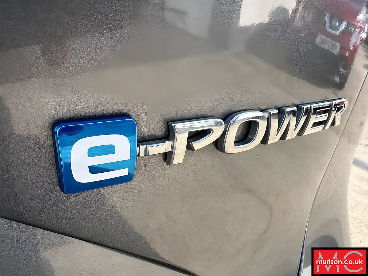 Used 2023 Nissan Qashqai N-Connecta Grey - Interior and Exterior details 10