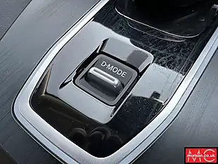 Used 2023 Nissan Qashqai N-Connecta Grey - Interior and Exterior details 17