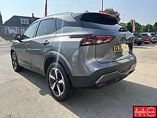 Used 2023 Nissan Qashqai N-Connecta Grey - Interior and Exterior details 7