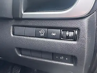 Used 2023 Nissan Qashqai N-Connecta Grey - Interior and Exterior details 17