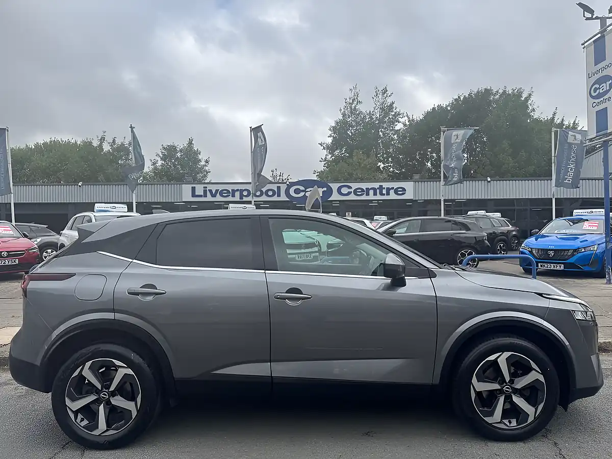 Used 2023 Nissan Qashqai N-Connecta Grey - Interior and Exterior details 2