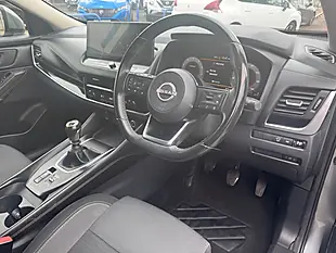 Used 2023 Nissan Qashqai N-Connecta Grey - Interior and Exterior details 5