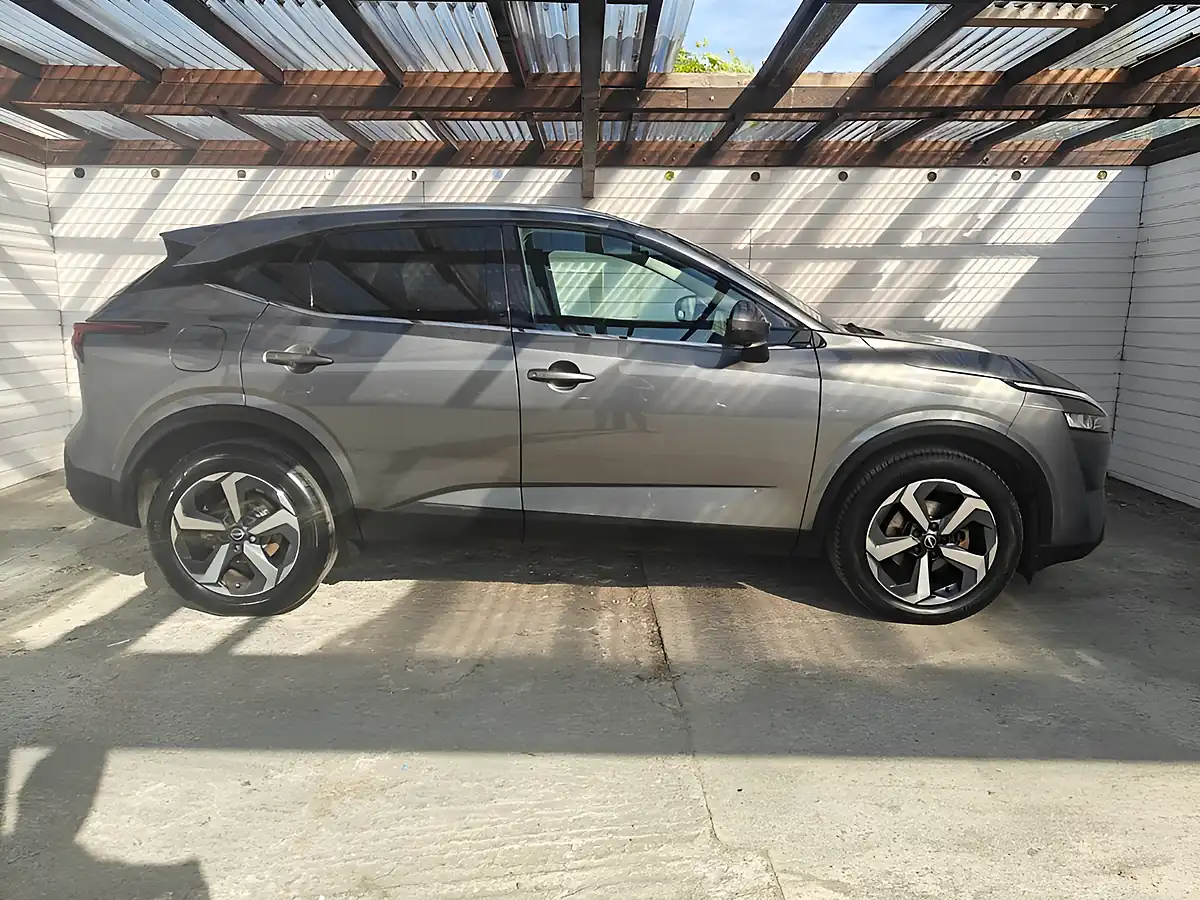 Used 2023 Nissan Qashqai N-Connecta Grey - Interior and Exterior details 2