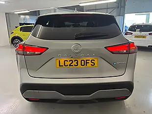 Used 2023 Nissan Qashqai N-Connecta Silver - Interior and Exterior details 4
