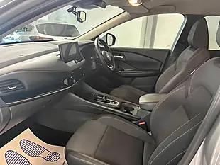 Used 2023 Nissan Qashqai N-Connecta Silver - Interior and Exterior details 7