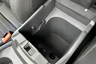 Used 2023 Nissan Qashqai Tekna Blade Silver - Interior and Exterior details 14