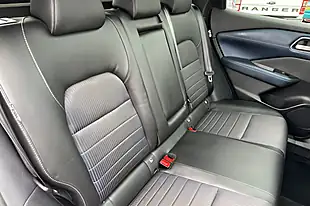 Used 2023 Nissan Qashqai Tekna Blade Silver - Interior and Exterior details 17