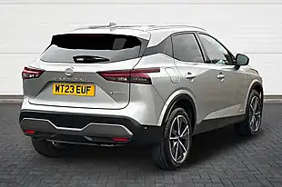 Used 2023 Nissan Qashqai Tekna Blade Silver - Interior and Exterior details 3