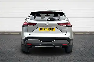 Used 2023 Nissan Qashqai Tekna Blade Silver - Interior and Exterior details 4
