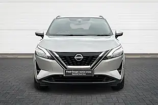 Used 2023 Nissan Qashqai Tekna Blade Silver - Interior and Exterior details 8