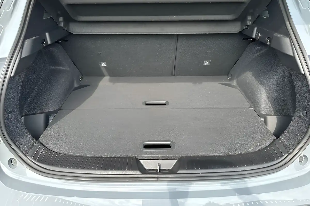 Used 2023 Nissan Qashqai Tekna Ceramic Grey - Interior and Exterior details 18