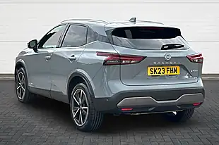 Used 2023 Nissan Qashqai Tekna Ceramic Grey - Interior and Exterior details 5
