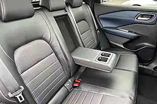 Used 2023 Nissan Qashqai Tekna Ceramic Grey - Interior and Exterior details 17