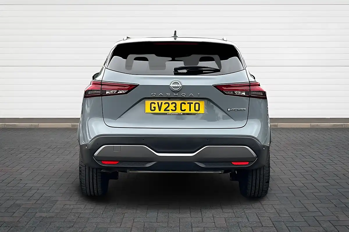 Used 2023 Nissan Qashqai Tekna Ceramic Grey - Interior and Exterior details 4
