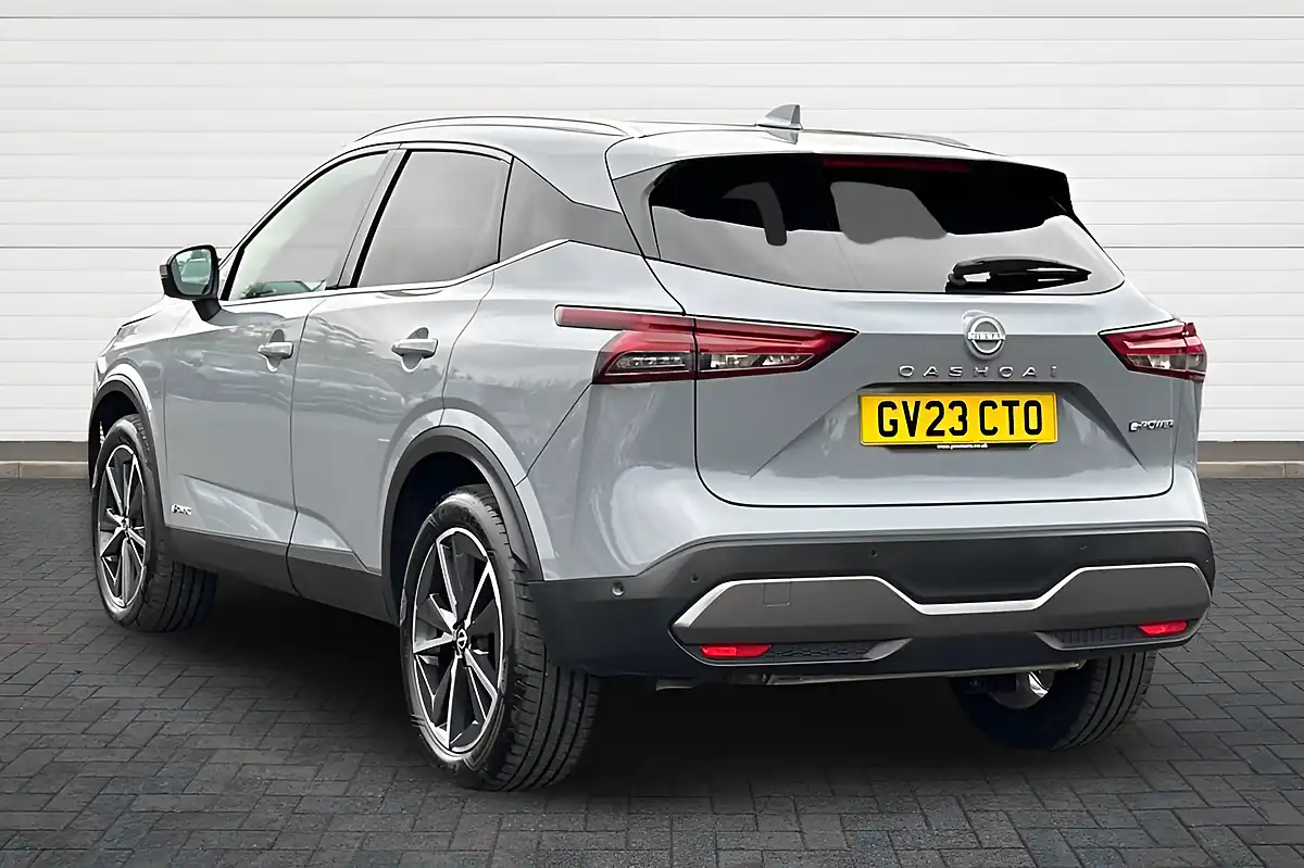 Used 2023 Nissan Qashqai Tekna Ceramic Grey - Interior and Exterior details 5