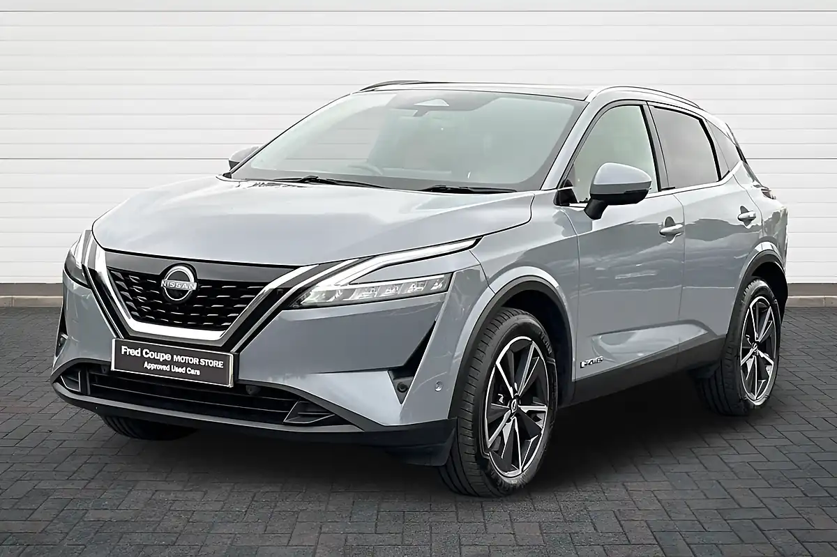 Used 2023 Nissan Qashqai Tekna Ceramic Grey - Interior and Exterior details 7