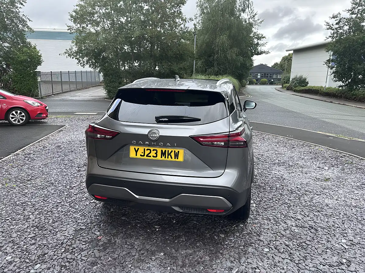 Used 2023 Nissan Qashqai Tekna Grey - Interior and Exterior details 10