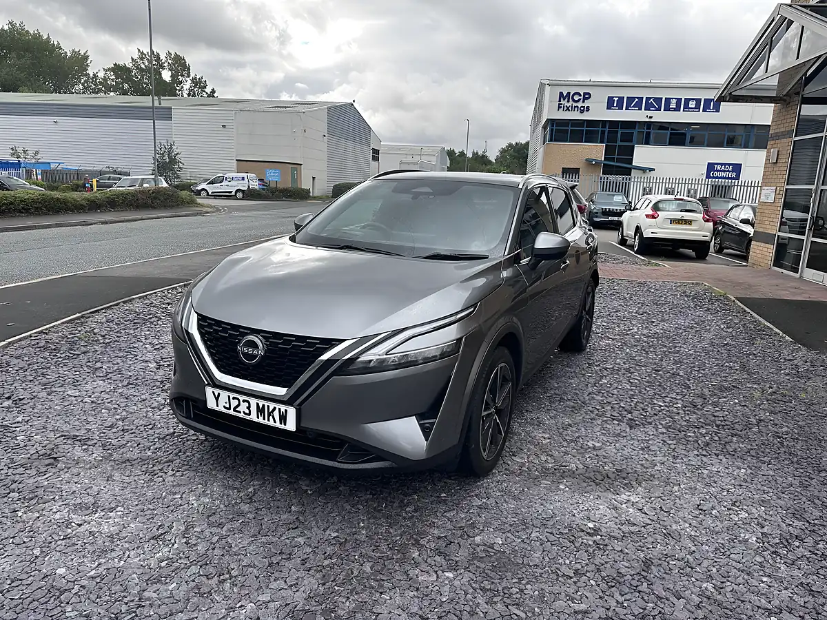 Used 2023 Nissan Qashqai Tekna Grey - Interior and Exterior details 4