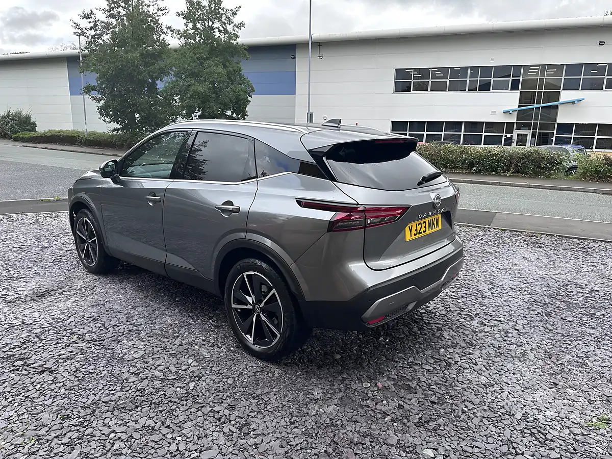 Used 2023 Nissan Qashqai Tekna Grey - Interior and Exterior details 7