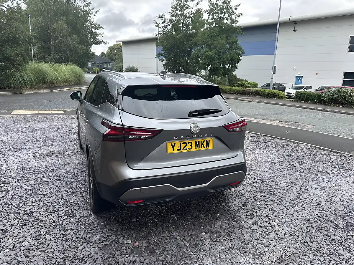 Used 2023 Nissan Qashqai Tekna Grey - Interior and Exterior details 8