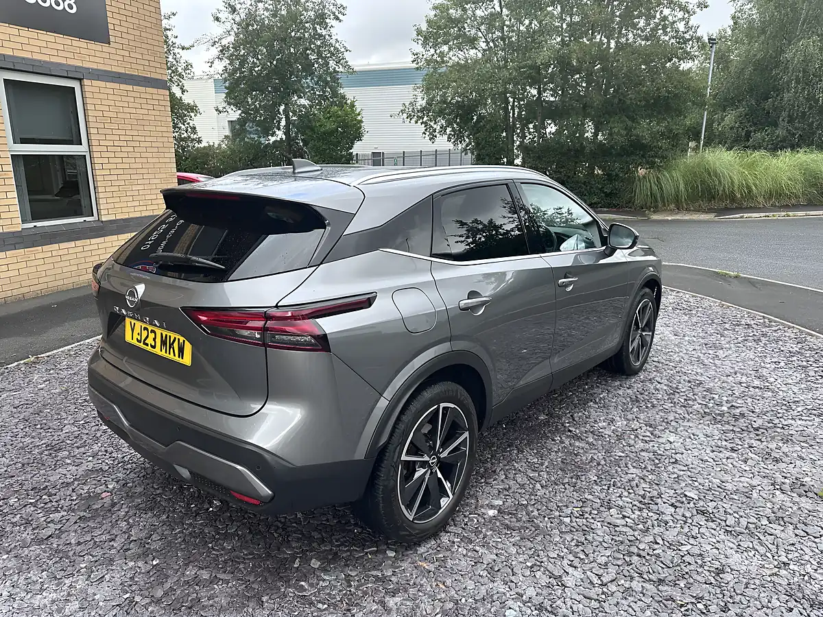 Used 2023 Nissan Qashqai Tekna Grey - Interior and Exterior details 9