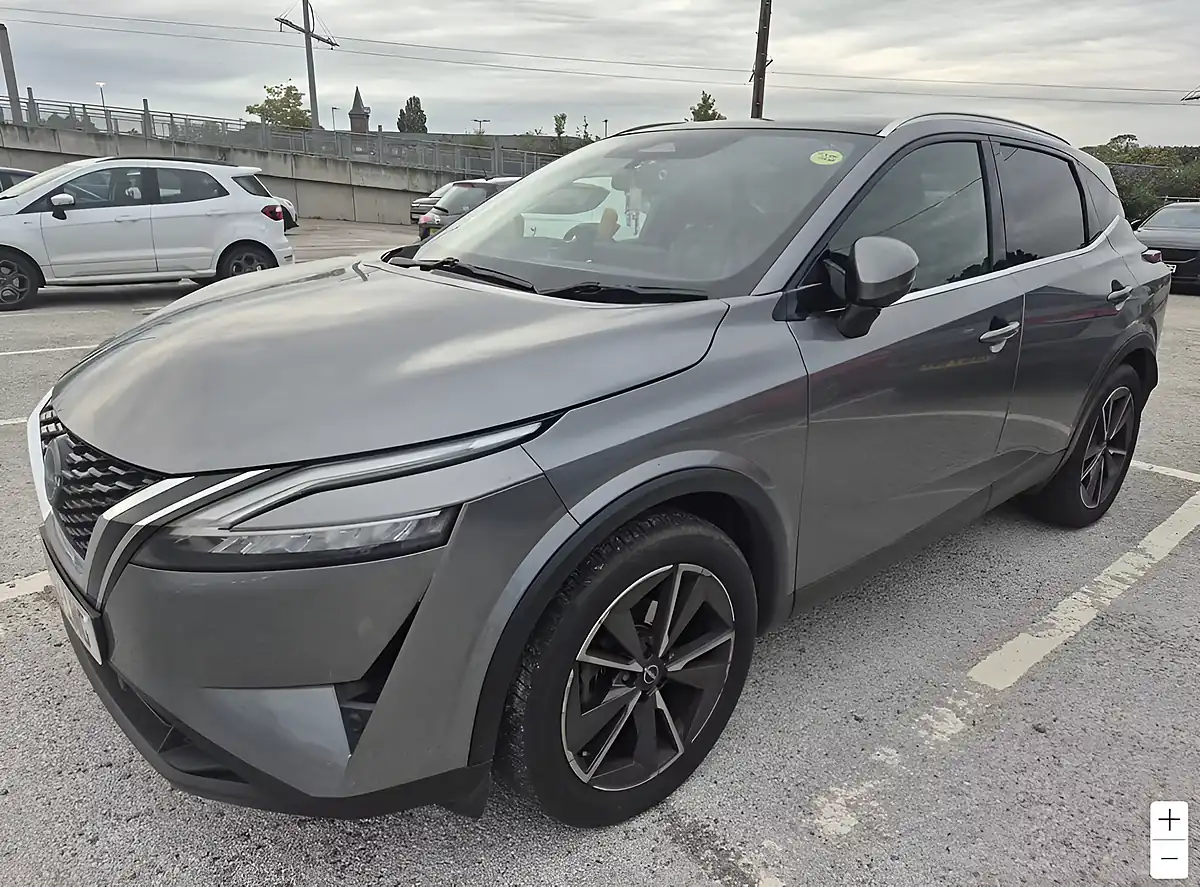 Used 2023 Nissan Qashqai Tekna Grey - Interior and Exterior details 6