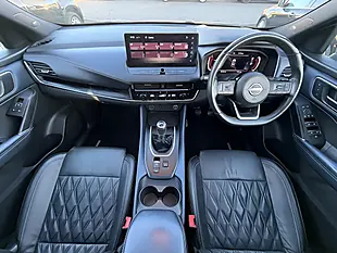 Used 2023 Nissan Qashqai Tekna+ Silver Metallic - Interior and Exterior details 2