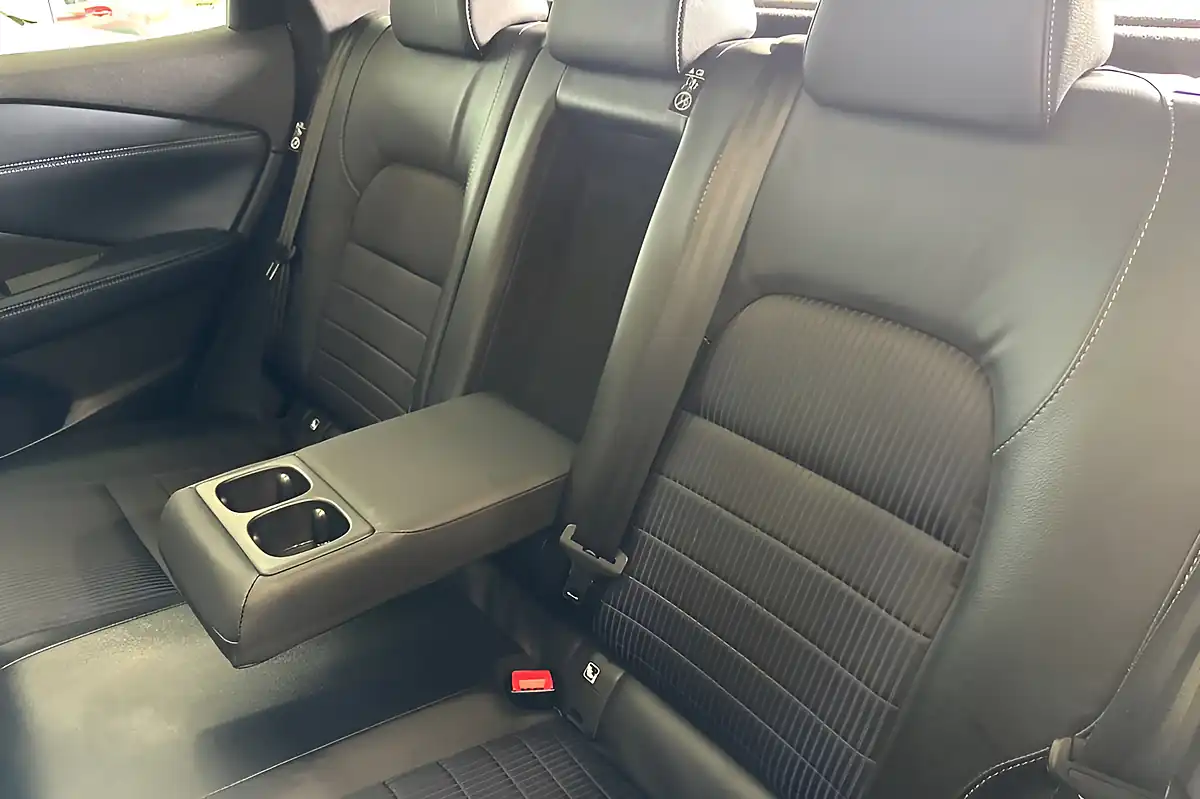 Used 2023 Nissan Qashqai Tekna Storm White - Interior and Exterior details 17
