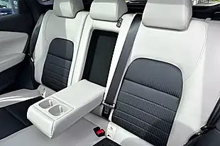 Used 2023 Nissan Qashqai Tekna Storm White - Interior and Exterior details 17