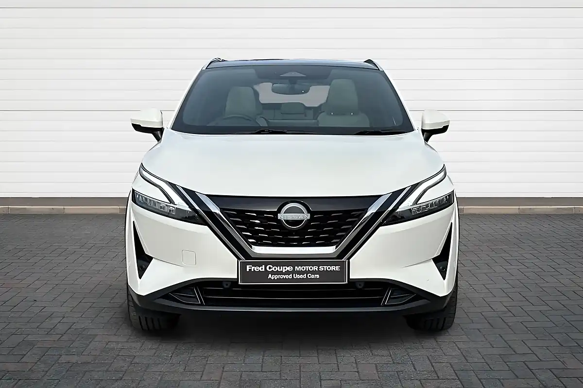 Used 2023 Nissan Qashqai Tekna Storm White - Interior and Exterior details 8