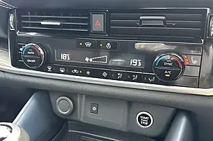 Used 2023 Nissan Qashqai Tekna Storm White/ Pearl Black - Interior and Exterior details 20