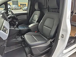 Used 2023 Nissan Townstar Acenta L1 White - Interior and Exterior details 18