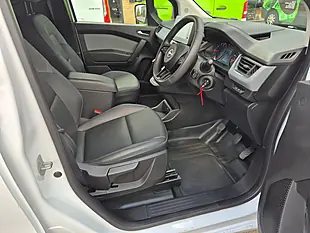 Used 2023 Nissan Townstar Acenta L1 White - Interior and Exterior details 2