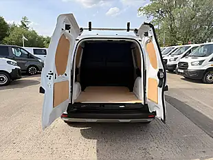 Used 2023 Nissan Townstar Acenta White - Interior and Exterior details 6