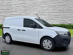 Used 2023 Nissan Townstar Acenta White - Interior and Exterior details 2
