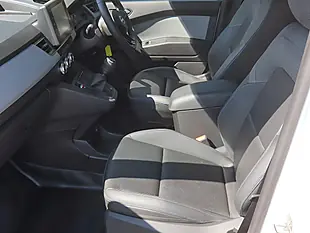 Used 2023 Nissan Townstar Acenta White - Interior and Exterior details 19