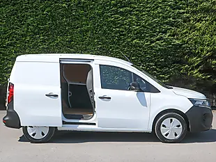 Used 2023 Nissan Townstar Acenta White - Interior and Exterior details 6