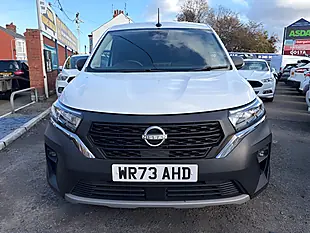 Used 2023 Nissan Townstar Acenta White - Interior and Exterior details 2