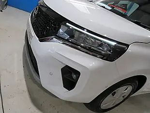 Used 2023 Nissan Townstar Tekna L1 White - Interior and Exterior details 16