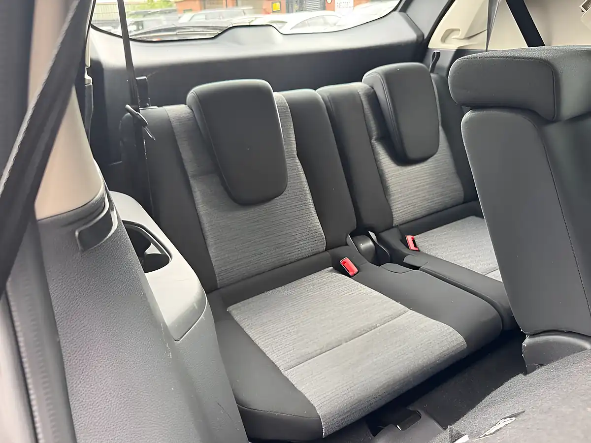 Used 2023 Nissan X-Trail Acenta Premium Grey - Interior and Exterior details 15